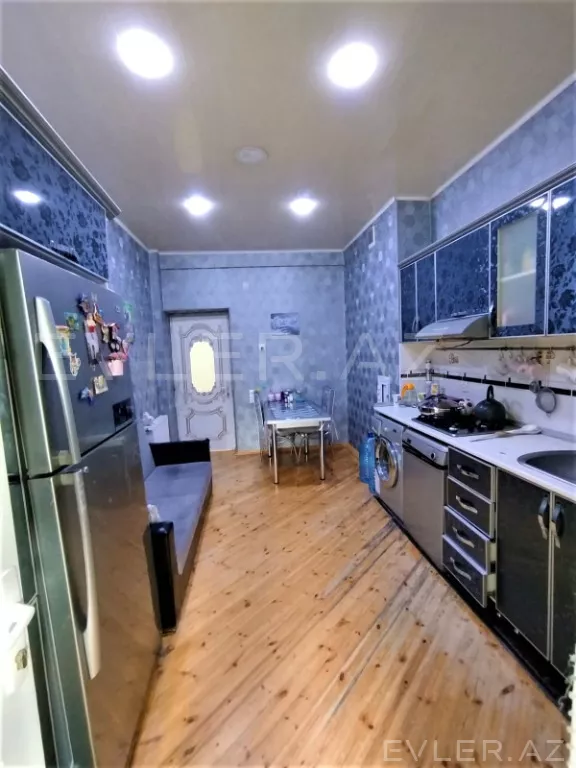 Satılır, yeni tikili