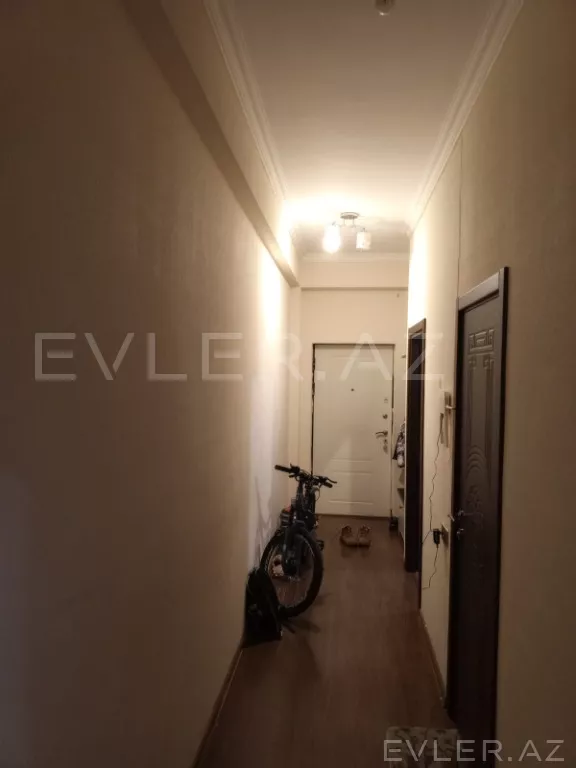 Satılır, yeni tikili