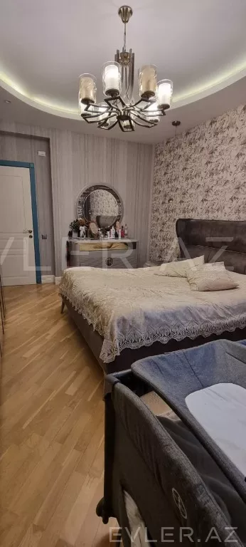 Satılır, yeni tikili