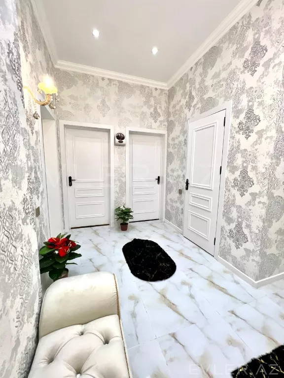 Satılır, yeni tikili