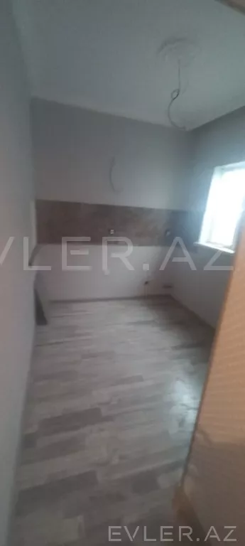 Satılır, həyət evi/villa