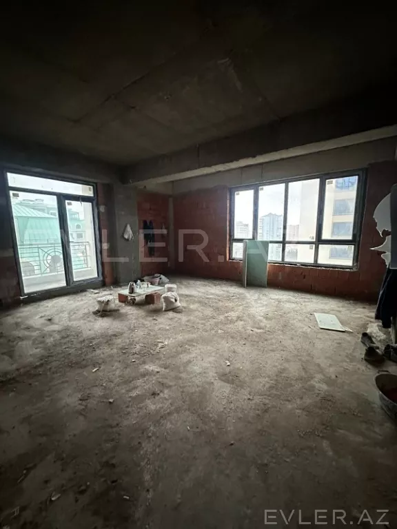 Satılır, yeni tikili