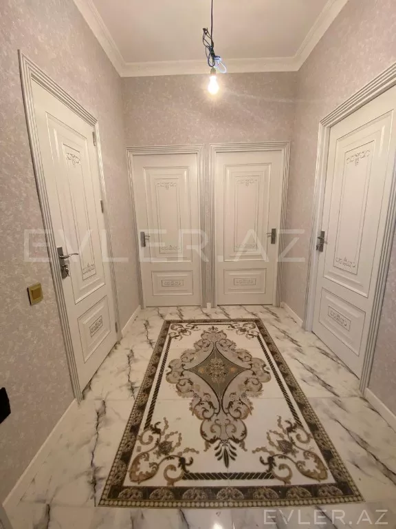 Satılır, yeni tikili