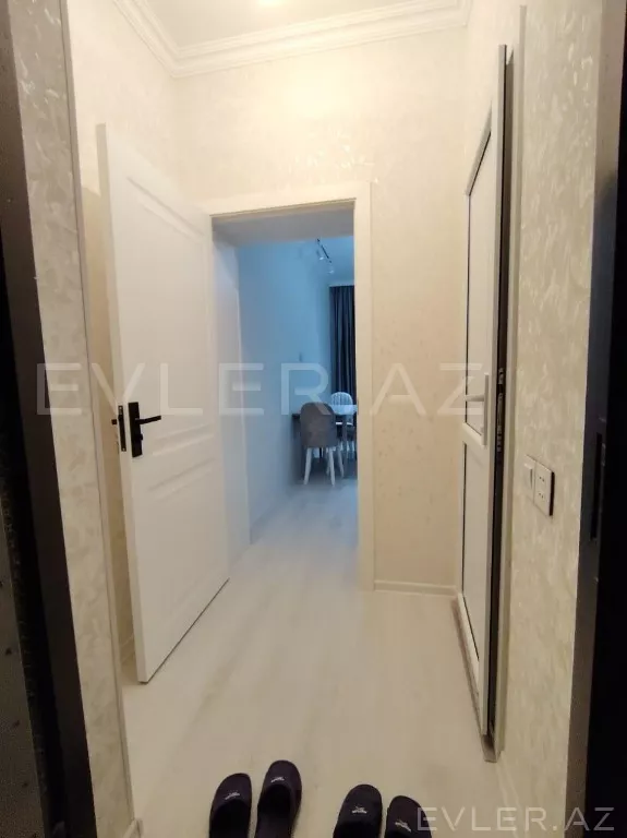 Satılır, yeni tikili