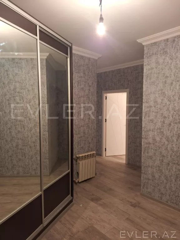 Satılır, yeni tikili