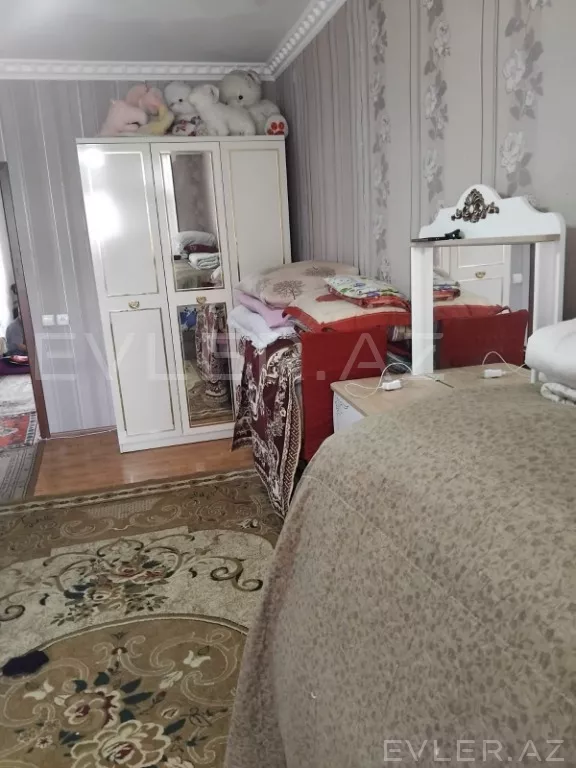 Satılır, köhnə tikili