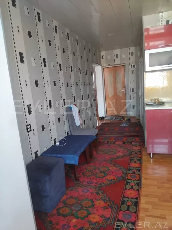 Satılır, köhnə tikili
