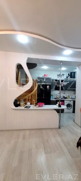 Satılır, yeni tikili