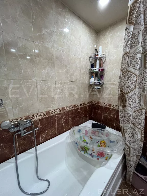 Satılır, yeni tikili