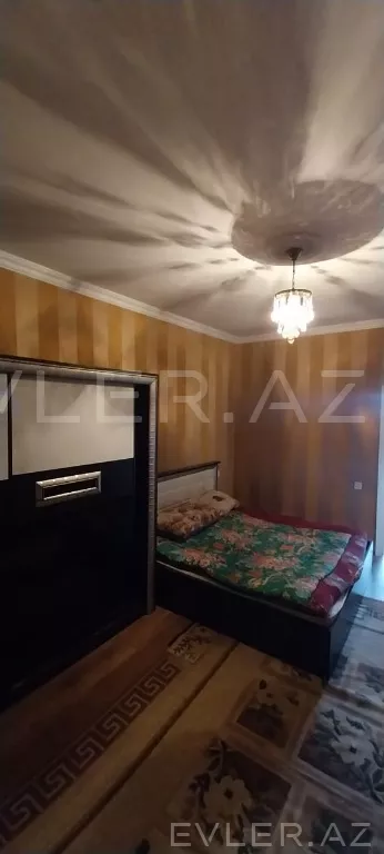 Satılır, həyət evi/villa