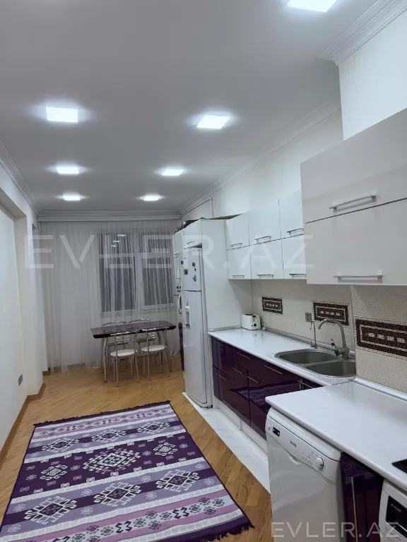 Satılır, yeni tikili
