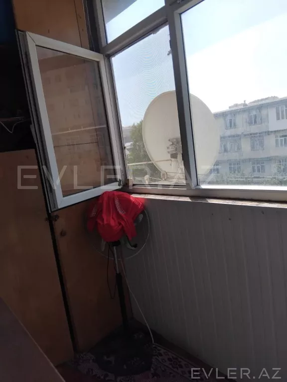 Satılır, köhnə tikili