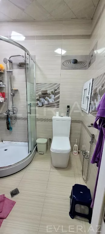 Satılır, yeni tikili
