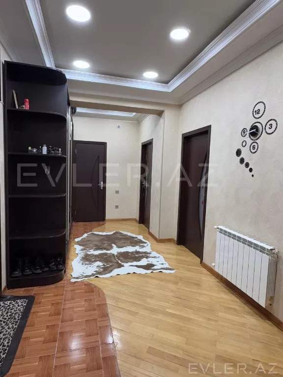 Satılır, yeni tikili