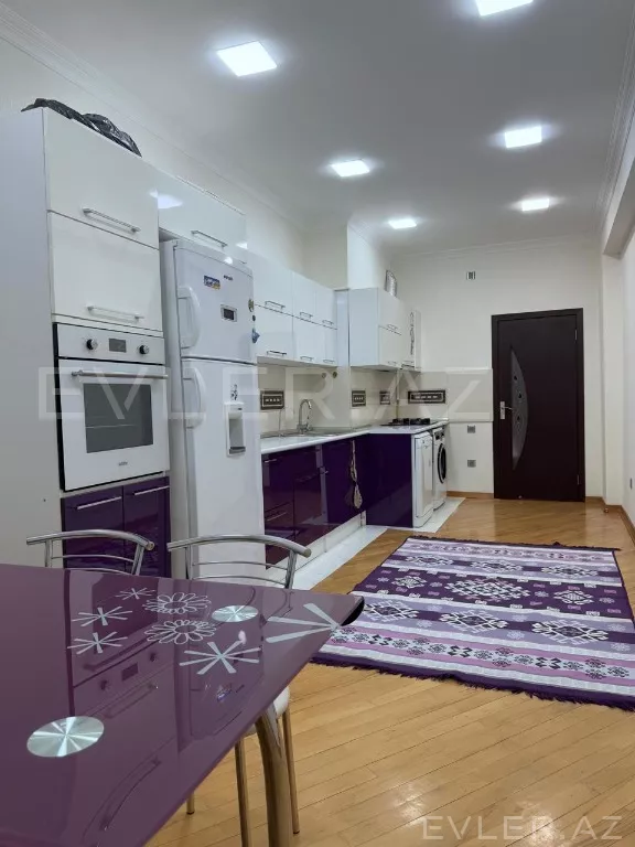Satılır, yeni tikili