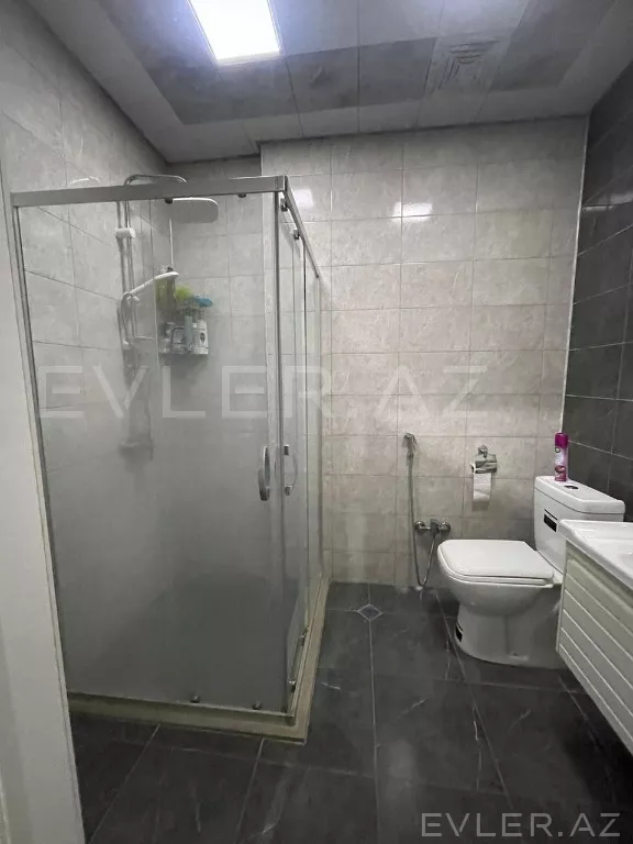 Satılır, yeni tikili