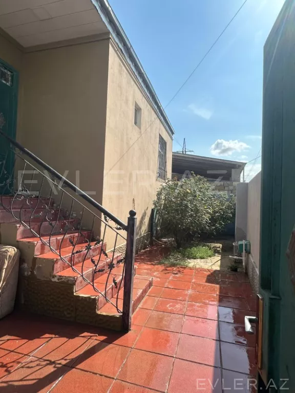 Satılır, həyət evi/villa