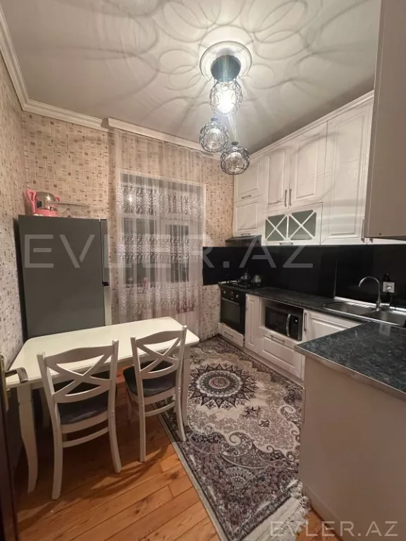 Satılır, həyət evi/villa