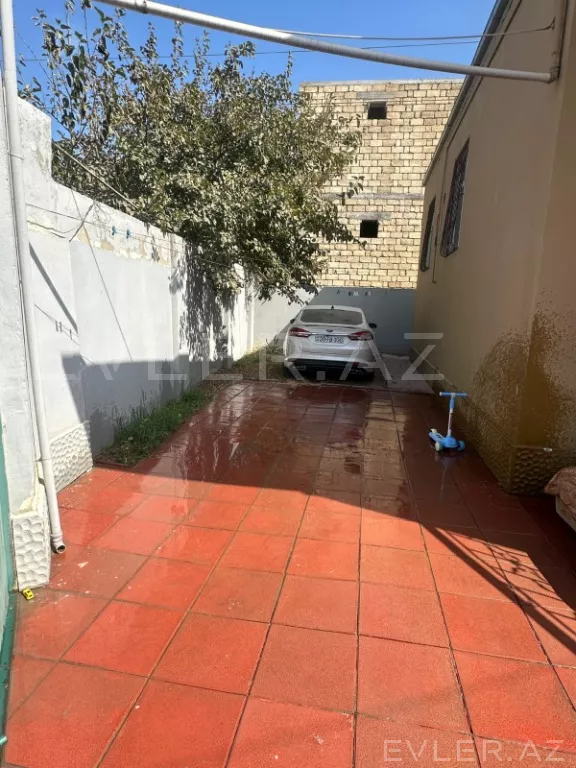 Satılır, həyət evi/villa