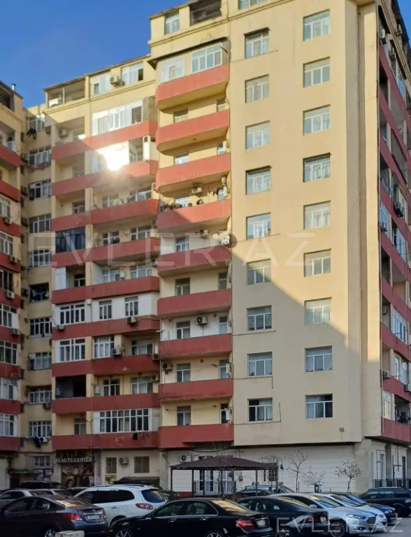 Satılır, yeni tikili