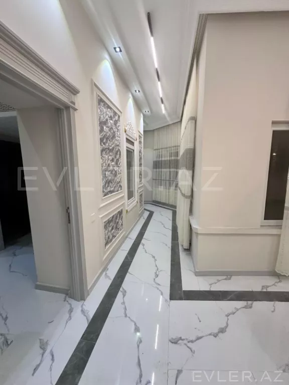 Aylıq, köhnə tikili