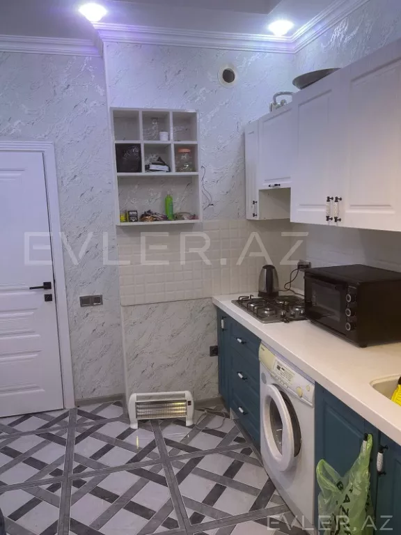 Satılır, yeni tikili