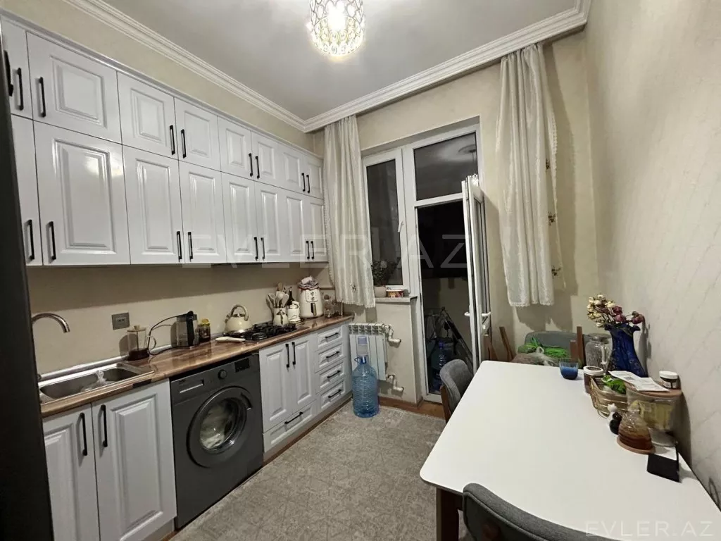 Satılır, yeni tikili
