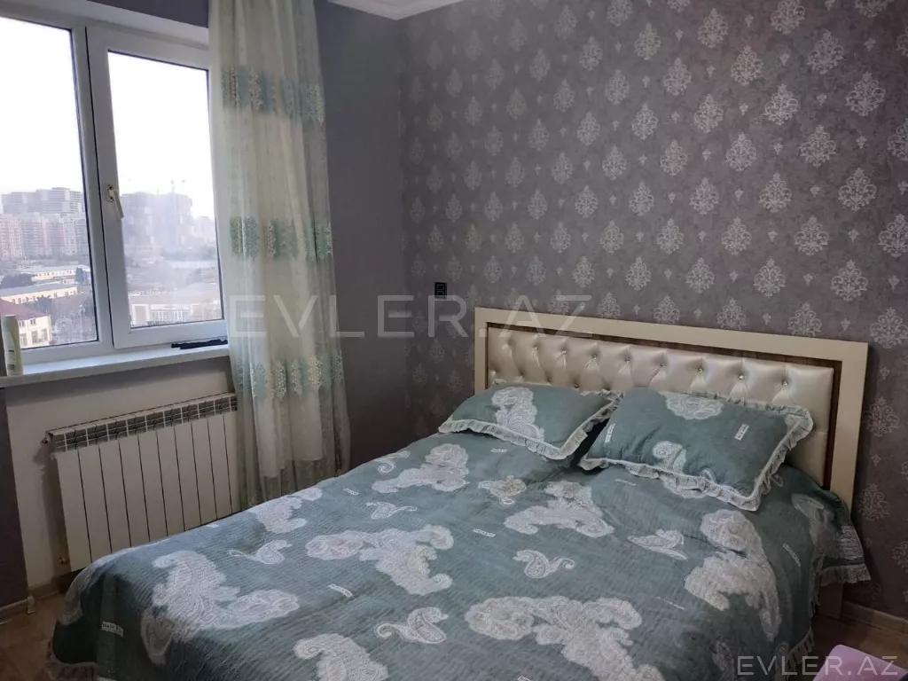 Aylıq, köhnə tikili