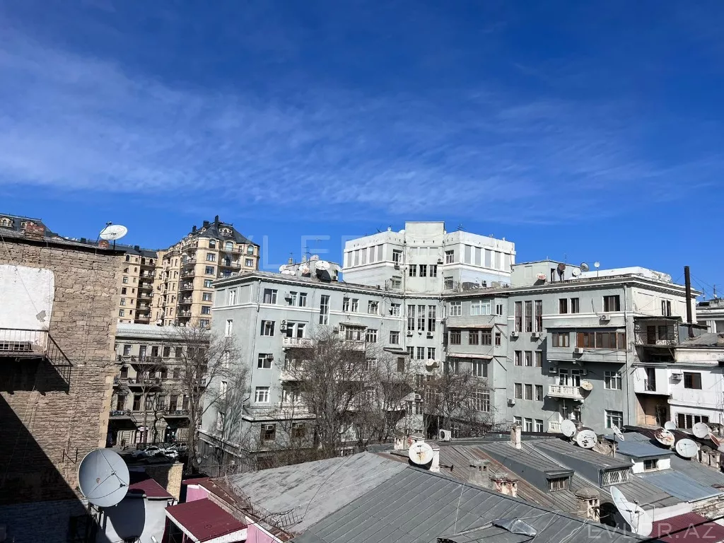 Satılır, yeni tikili
