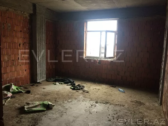 Satılır, yeni tikili
