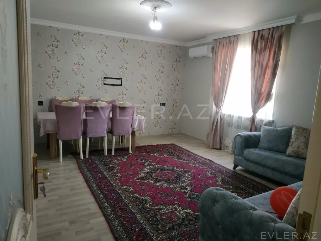 Aylıq, köhnə tikili