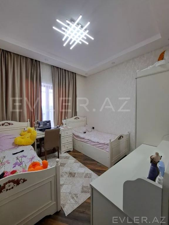 Satılır, həyət evi/villa