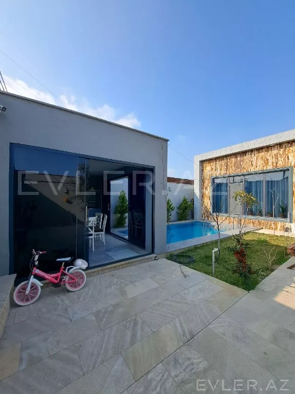 Satılır, həyət evi/villa