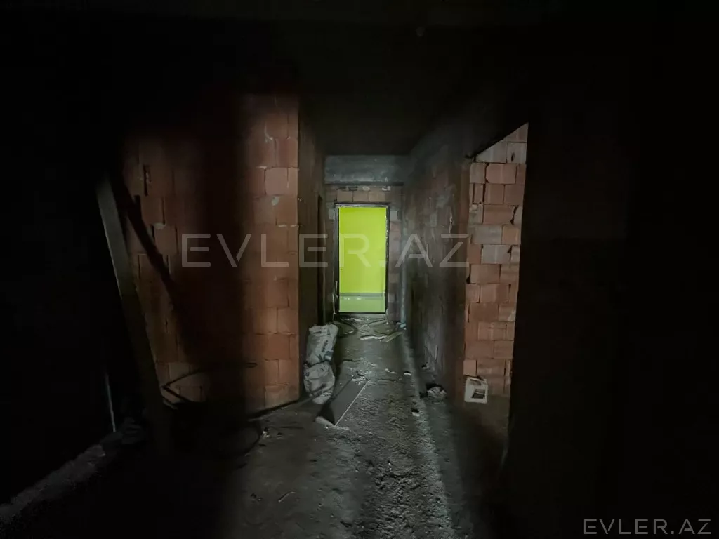 Satılır, yeni tikili