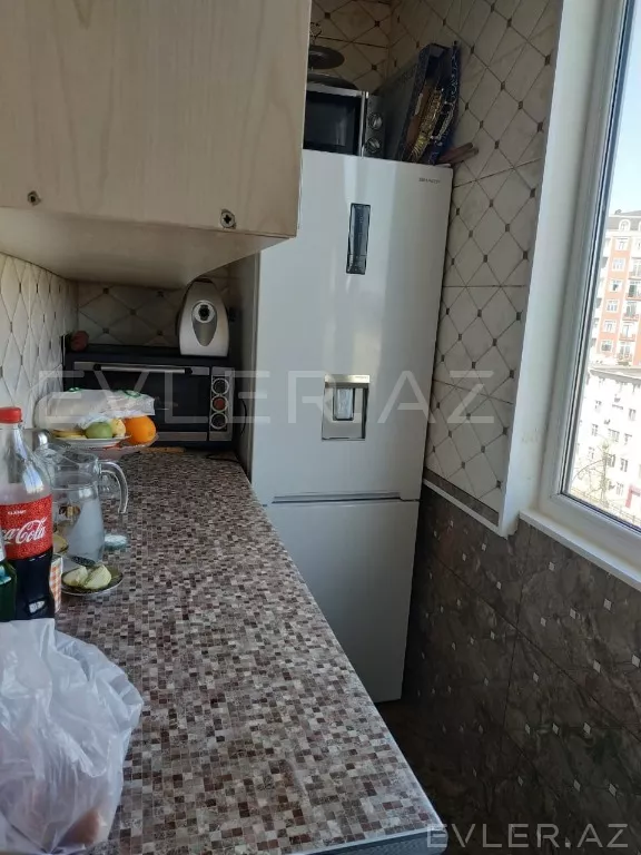 Aylıq, köhnə tikili