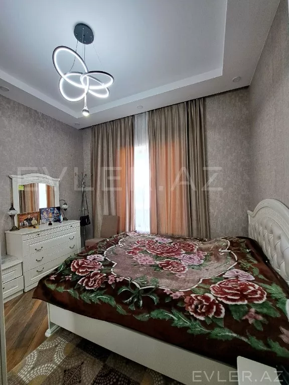 Satılır, həyət evi/villa