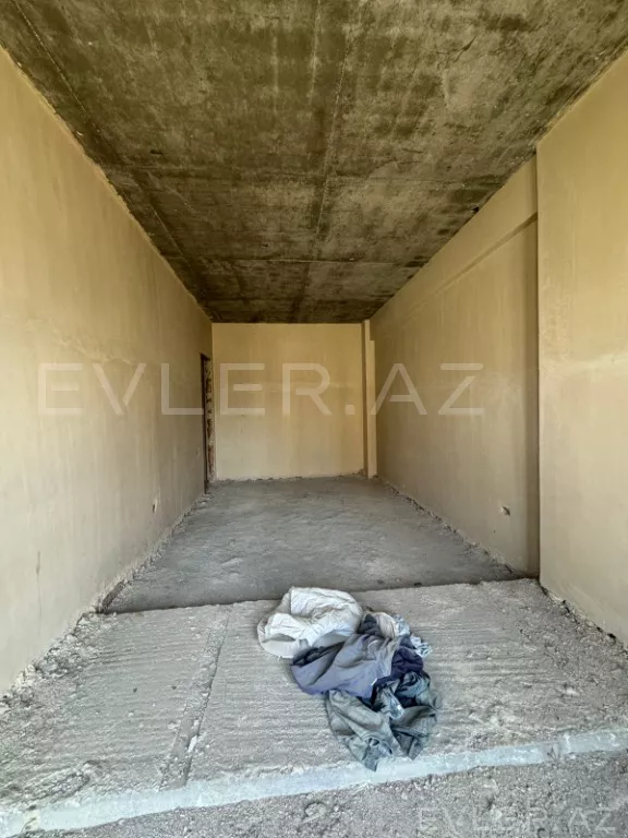 Satılır, yeni tikili