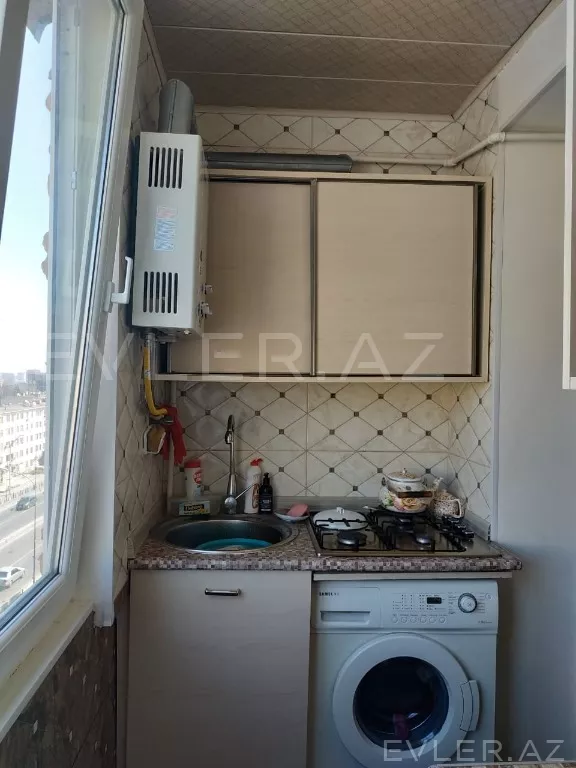 Aylıq, köhnə tikili