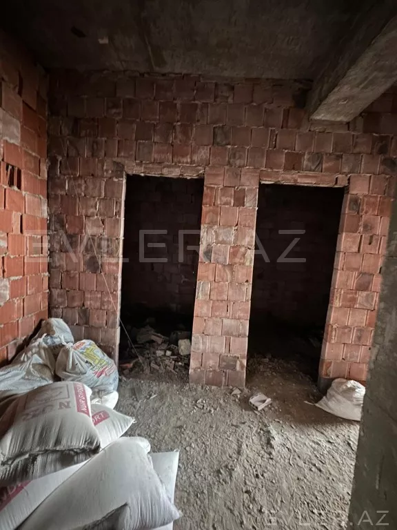 Satılır, yeni tikili