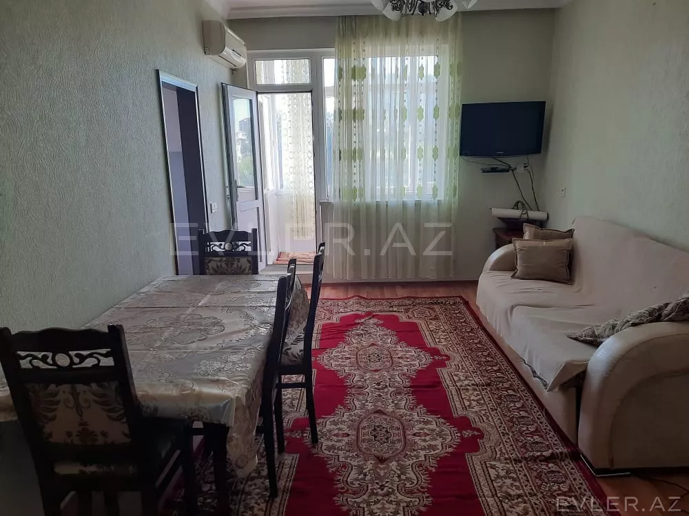 Aylıq, köhnə tikili