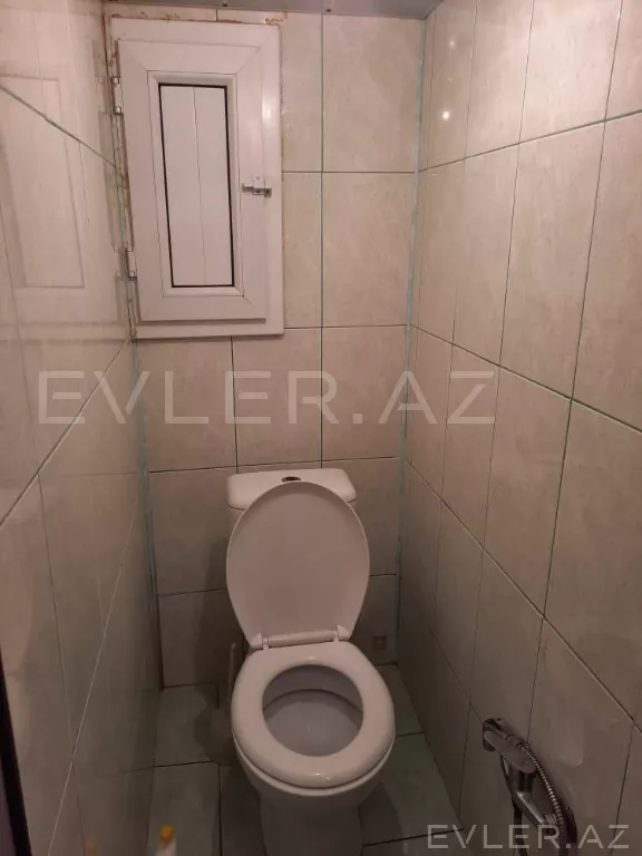 Aylıq, köhnə tikili