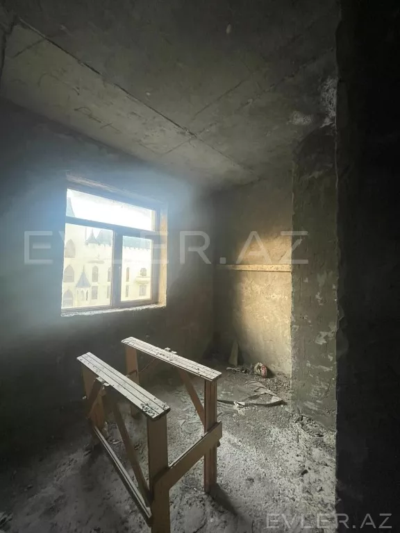 Satılır, yeni tikili