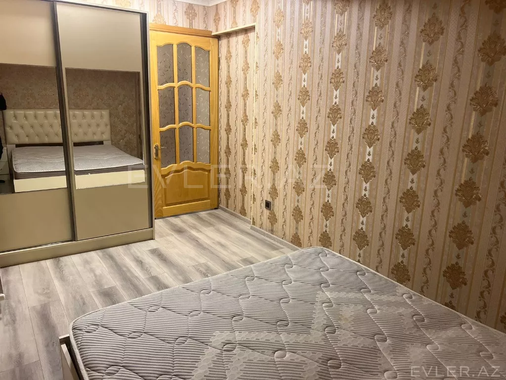 Aylıq, köhnə tikili