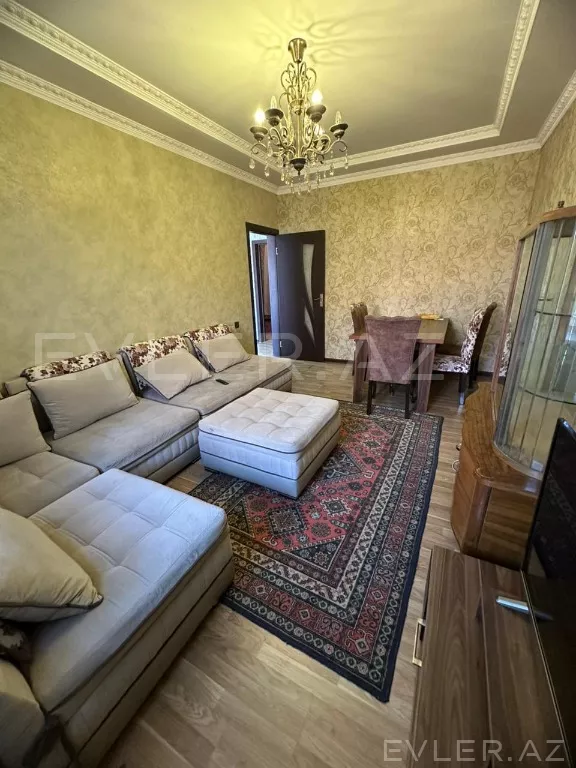 Satılır, həyət evi/villa
