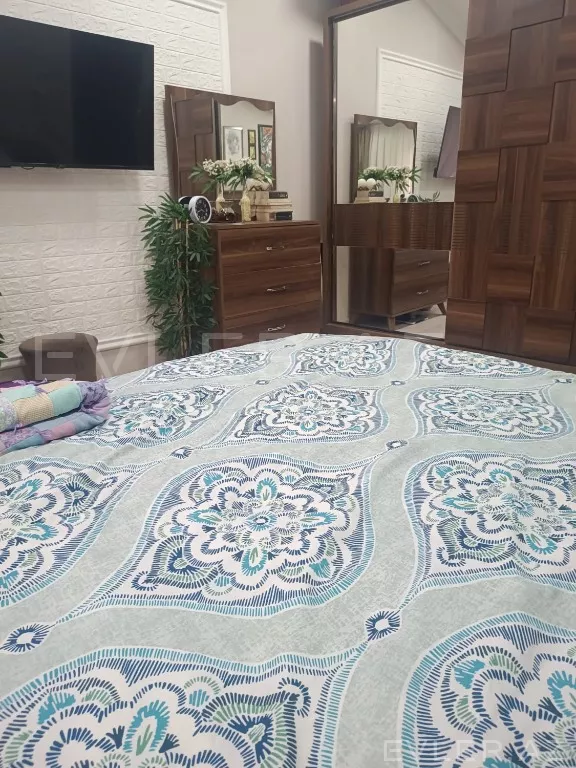 Satılır, yeni tikili