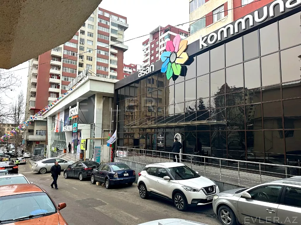 Satılır, köhnə tikili