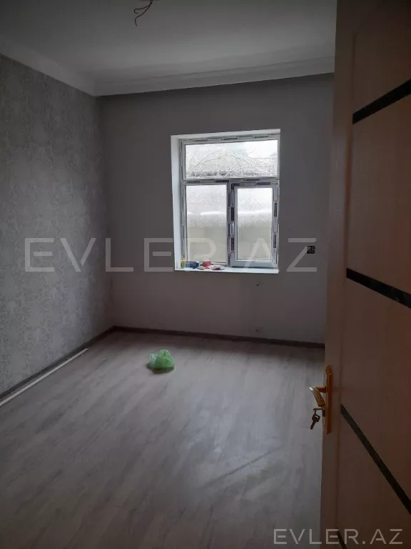 Satılır, yeni tikili