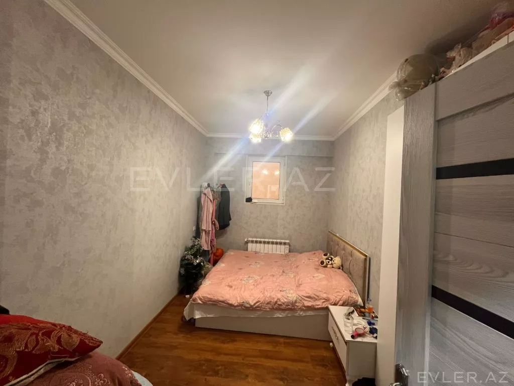 Satılır, yeni tikili