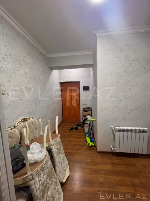 Satılır, yeni tikili
