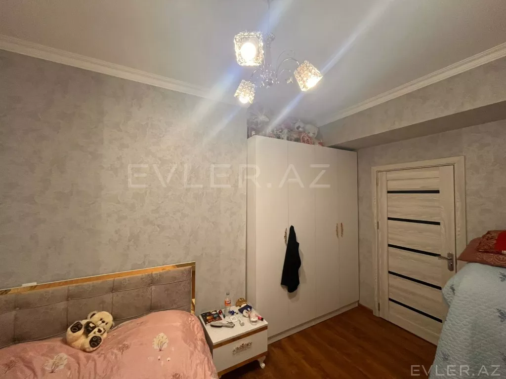 Satılır, yeni tikili
